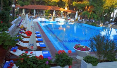 Imagine pentru Hotel Porfi Beach 3*  valabile pentru Litoral 2025