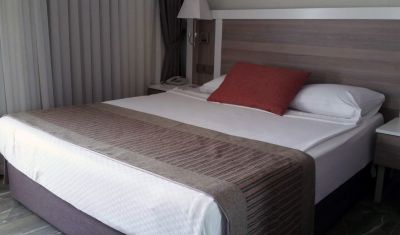 Imagine pentru Hotel Port River 5* valabile pentru Litoral 2025