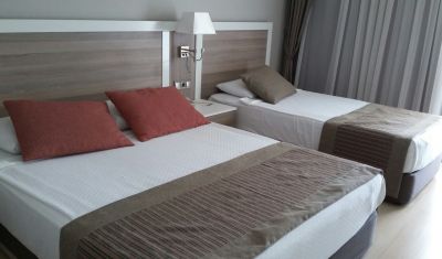 Imagine pentru Hotel Port River 5* valabile pentru Litoral 2025