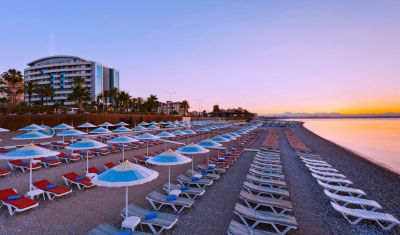 Imagine pentru Hotel Porto Bello Resort & Spa 5* valabile pentru Litoral 2025
