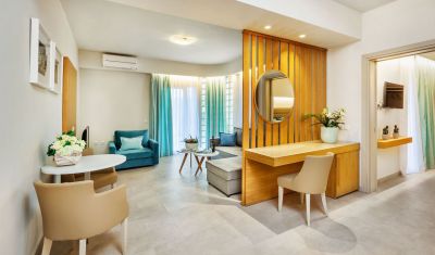 Imagine pentru Hotel Poseidon Palace 4* valabile pentru Litoral 2025