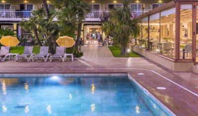 Imagine pentru Hotel President 3* valabile pentru Litoral 2025