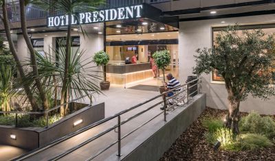 Imagine pentru Hotel President 3* valabile pentru Litoral 2025