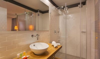 Imagine pentru Hotel Prima City 4* - Mic Dejun valabile pentru Litoral 2025