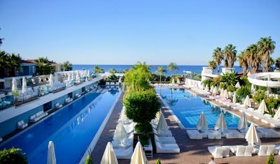 Imagine pentru Hotel Q Premium Resort 5*  valabile pentru Litoral 2025