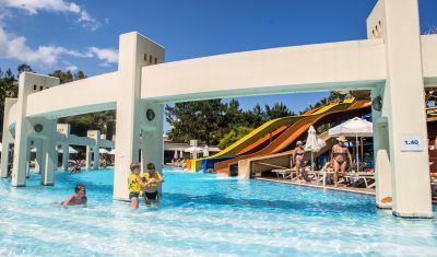 Imagine pentru Hotel Queen