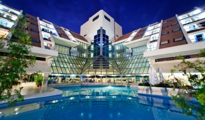 Imagine pentru Hotel Queen