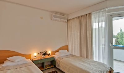 Imagine pentru Hotel Raluca 3* valabile pentru Litoral 2025