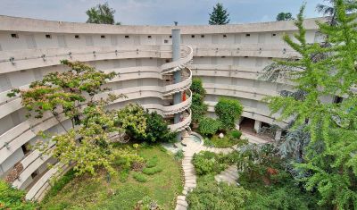 Imagine pentru Hotel Raluca 3* valabile pentru Litoral 2025