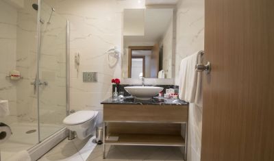 Imagine pentru Hotel Ramada Resort Lara 5* valabile pentru Litoral 2025