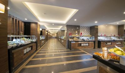 Imagine pentru Hotel Ramada Resort Lara 5* valabile pentru Litoral 2025