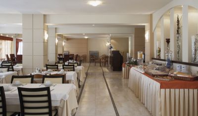 Imagine pentru Hotel Regina Mare 3*  valabile pentru Litoral 2025
