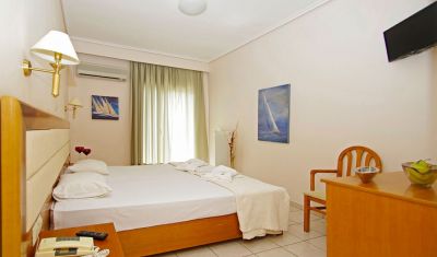 Imagine pentru Hotel Regina Mare 3*  valabile pentru Litoral 2025