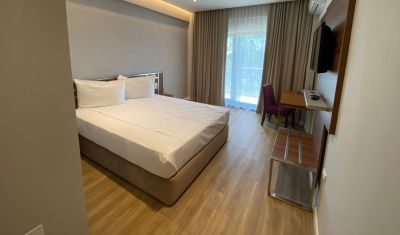 Imagine pentru Hotel Rhodos 3* valabile pentru Litoral 2025