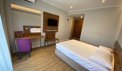 Imagine pentru Hotel Rhodos 3* valabile pentru Litoral 2025