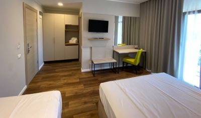 Imagine pentru Hotel Rhodos 3* valabile pentru Litoral 2025