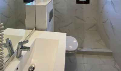 Imagine pentru Hotel Rhodos 3* valabile pentru Litoral 2025