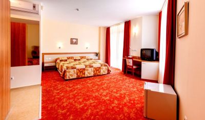 Imagine pentru Hotel Riagor 4* valabile pentru Litoral 2025