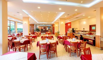 Imagine pentru Hotel Riagor 4* valabile pentru Litoral 2025