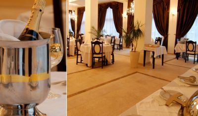 Imagine pentru Hotel Richmond 4* valabile pentru Litoral 2025