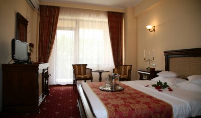 Imagine pentru Hotel Richmond 4* valabile pentru Litoral 2025
