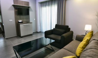 Imagine pentru Hotel Rise Boutique 3* valabile pentru Litoral 2025