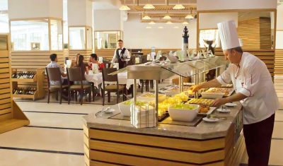 Imagine pentru Hotel Riu Helios 4* valabile pentru Litoral 2025