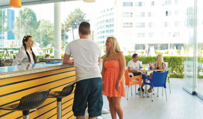 Imagine pentru Hotel Riu Helios 4* valabile pentru Litoral 2025