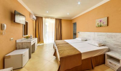 Imagine pentru Hotel Riva 3* valabile pentru Litoral 2025