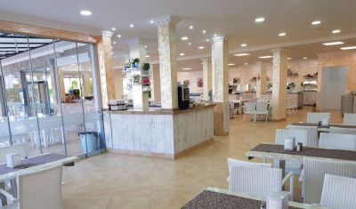 Imagine pentru Hotel Riva 3* valabile pentru Litoral 2025