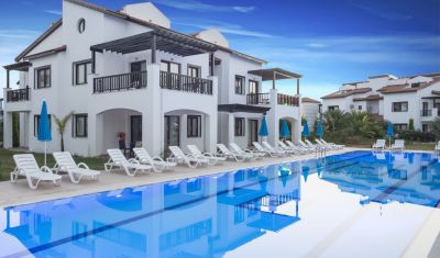 Imagine pentru Hotel River Garden Holiday Village 5*  valabile pentru Litoral 2025