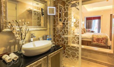 Imagine pentru Hotel Rixos Premium Seagate 5* valabile pentru Litoral 2025