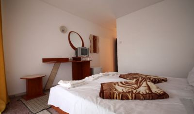 Imagine pentru Hotel Rodica 2* valabile pentru Litoral 2025