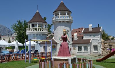 Imagine pentru Hotel Rox Royal 5*  valabile pentru Litoral 2025