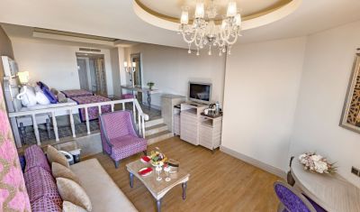 Imagine pentru Hotel Royal Alhambra Palace 5* valabile pentru Litoral 2025