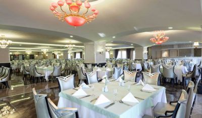 Imagine pentru Hotel Royal Alhambra Palace 5* valabile pentru Litoral 2025