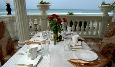 Imagine pentru Hotel Royal Bay Elenite 4*  valabile pentru Litoral 2025