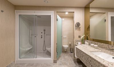 Imagine pentru Hotel Royal Seginus 5* valabile pentru Litoral 2025