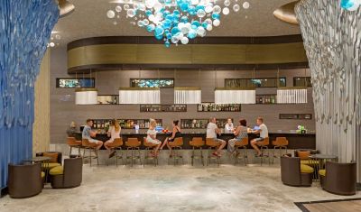 Imagine pentru Hotel Royal Seginus 5* valabile pentru Litoral 2025