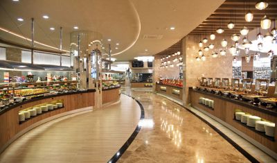 Imagine pentru Hotel Royal Wings 5* valabile pentru Litoral 2025