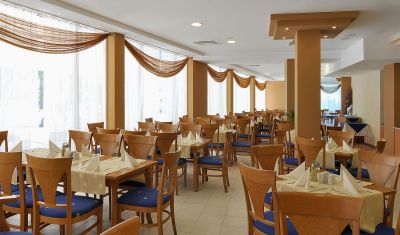 Imagine pentru Hotel Rubin 4* valabile pentru Litoral 2025