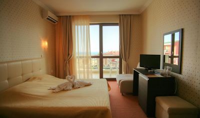 Imagine pentru Hotel Saint George Palace 3* valabile pentru Litoral 2025