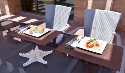 Imagine pentru Hotel Saint George Palace 3* valabile pentru Litoral 2025