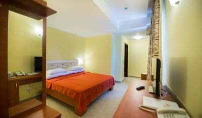 Imagine pentru Hotel Sara Boutique 3* valabile pentru Litoral 2025