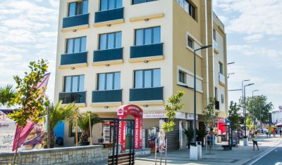 Imagine pentru Hotel Sara Boutique 3* valabile pentru Litoral 2025