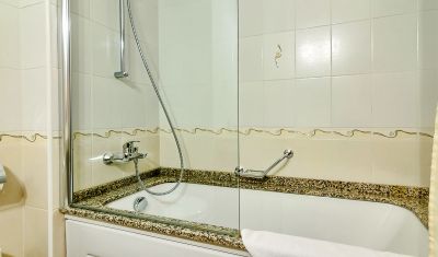 Imagine pentru Hotel Saturn 5* valabile pentru Litoral 2025