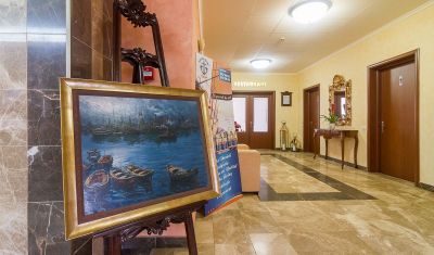 Imagine pentru Hotel Saturn 5* valabile pentru Litoral 2025