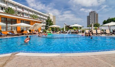 Imagine pentru Hotel Saturn 5* valabile pentru Litoral 2025