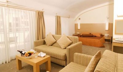 Imagine pentru Hotel Sealight Resort 5* valabile pentru Litoral 2025