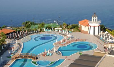 Imagine pentru Hotel Sealight Resort 5* valabile pentru Litoral 2025